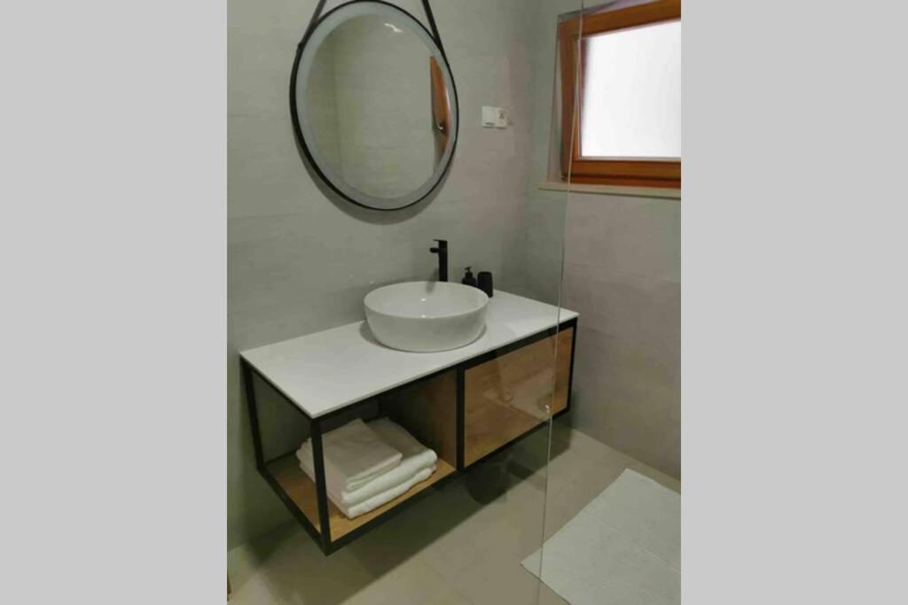 Deluxe Apartman “ Koromacna” Kneza Luaran gambar
